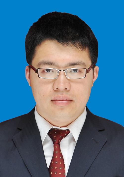 國(guó)家二級(jí)心理咨詢師,國(guó)家一級(jí)人力資源管理師,國(guó)家一級(jí)職業(yè)規(guī)劃師